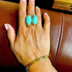 Beautiful turquoise ring!